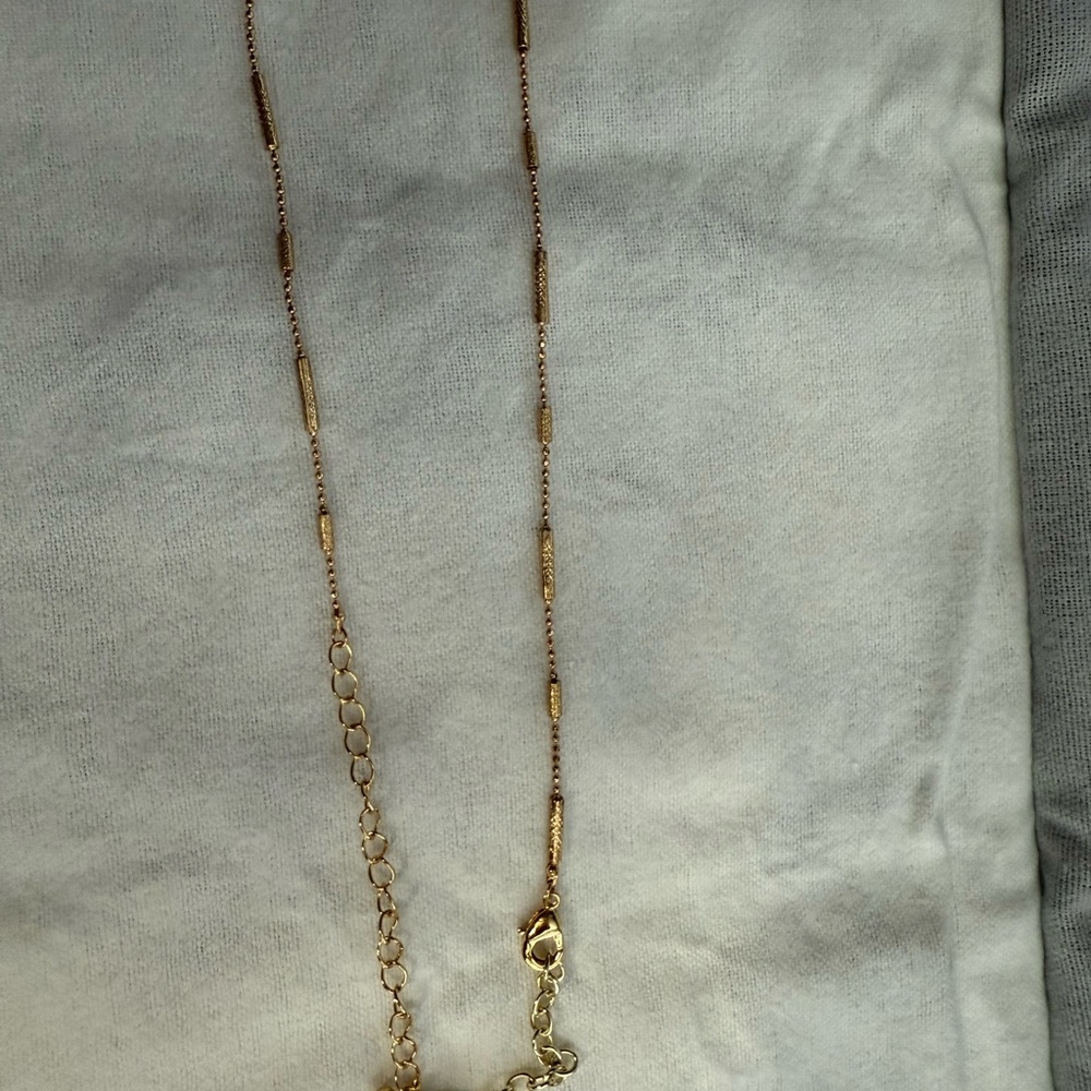 Elegant Gold Necklace